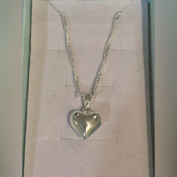 Silver Heart Pendant Necklace - Picture 6 of 6